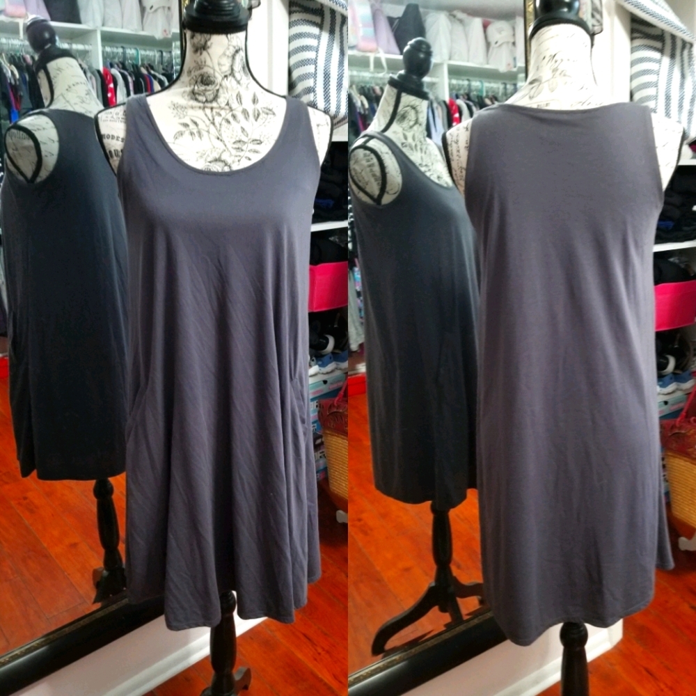 💜Simply Vera Flowy Dress with Pockets
